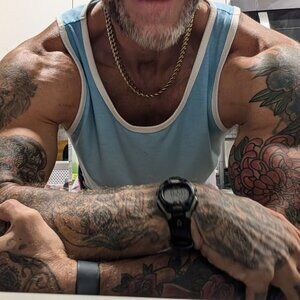 Meet your Posher, Joshua